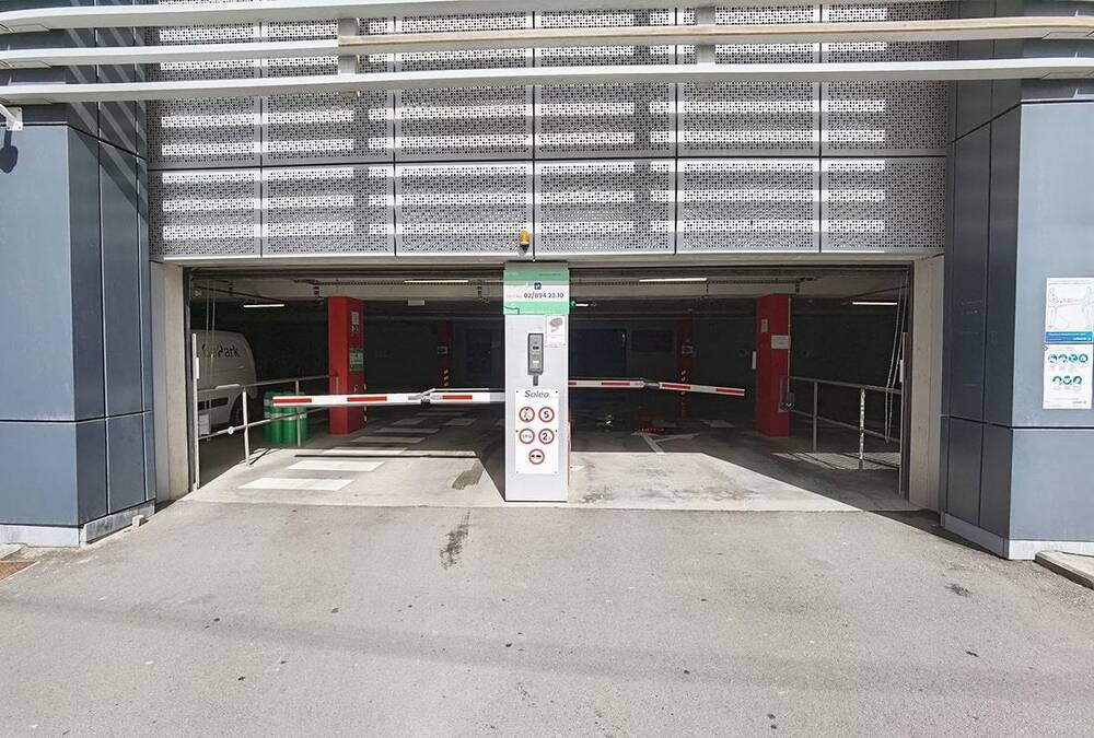 Parking / garage à louer à Charleroi 6000 29.00€  chambres m² - annonce 2767