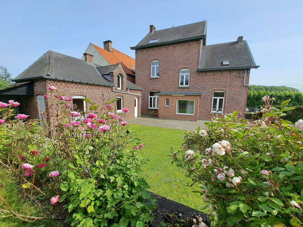 Maison de maître à vendre à Ellezelles 7890 475000.00€ 4 chambres 309.00m² - annonce 274565