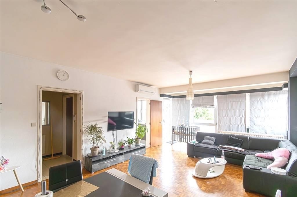 Appartement à vendre à La Louvière 7100 150000.00€ 2 chambres 115.00m² - annonce 94874