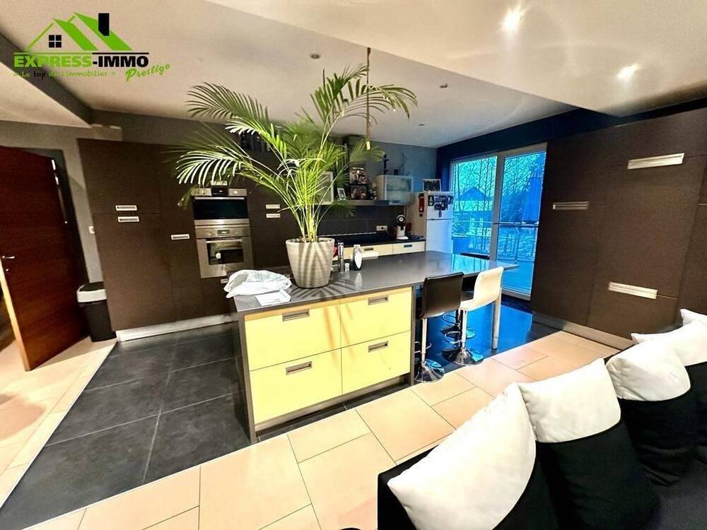 Commerce à vendre à Courcelles 6180 265000.00€ 2 chambres 545.00m² - annonce 98530