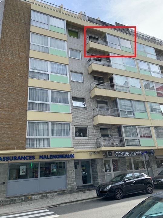 Appartement à vendre à La Louvière 7100 130000.00€ 2 chambres m² - annonce 114754