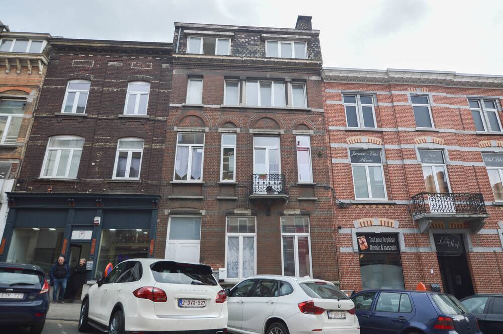 Immeuble mixte à vendre à Charleroi 6000 599000.00€ 6 chambres m² - annonce 117754