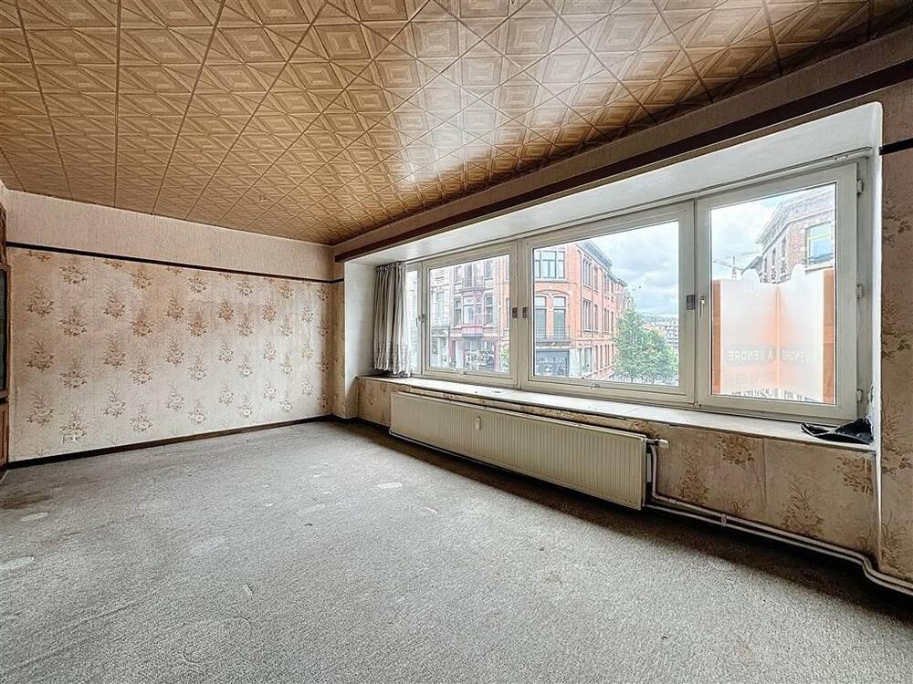 Appartement à vendre à Charleroi 6000 75000.00€ 2 chambres 70.00m² - annonce 123827