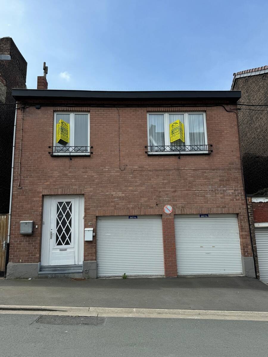 Maison à vendre à Charleroi 6000 160000.00€ 2 chambres m² - annonce 129059