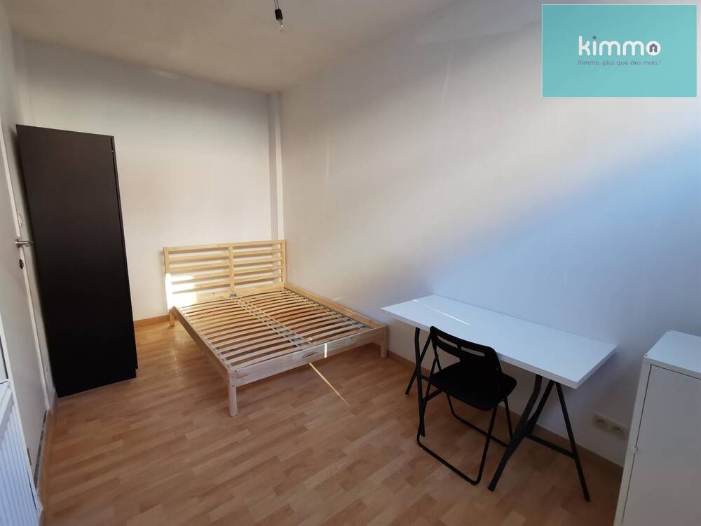 Appartement à louer à Charleroi 6000 270.00€ 1 chambres m² - annonce 135786