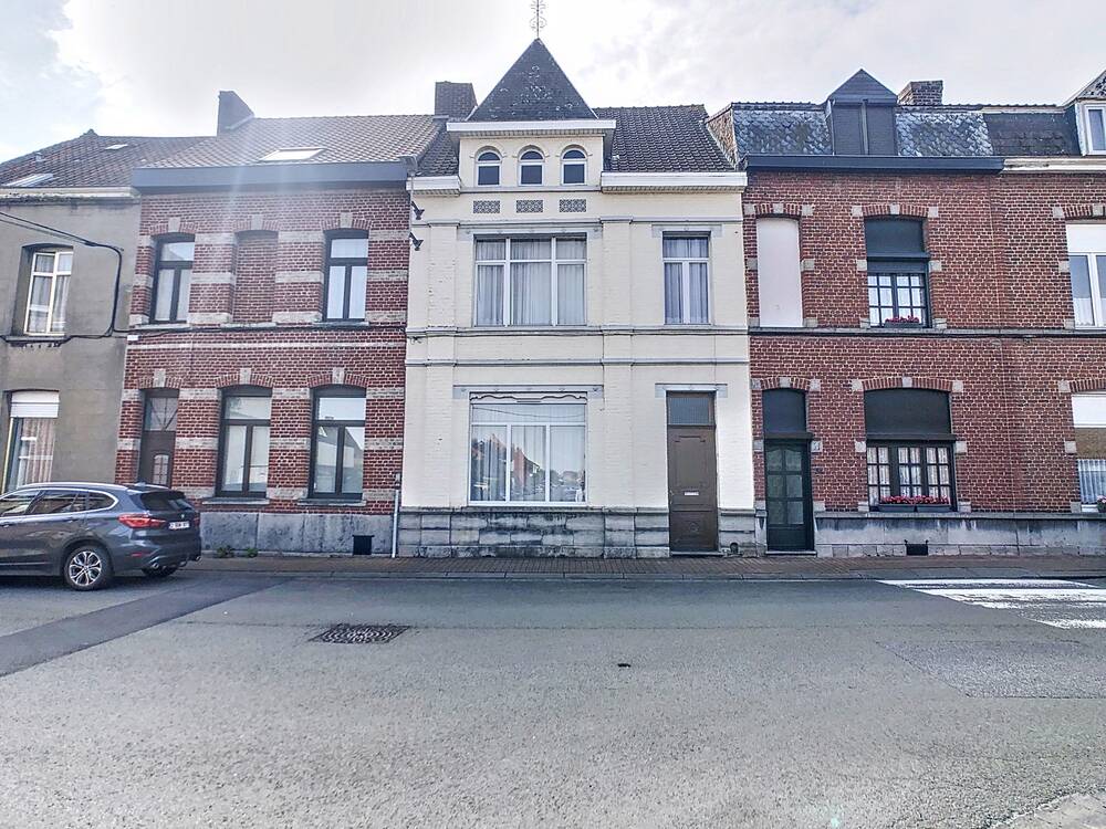 Maison à vendre à Tournai 7500 239000.00€ 5 chambres 195.00m² - annonce 136573