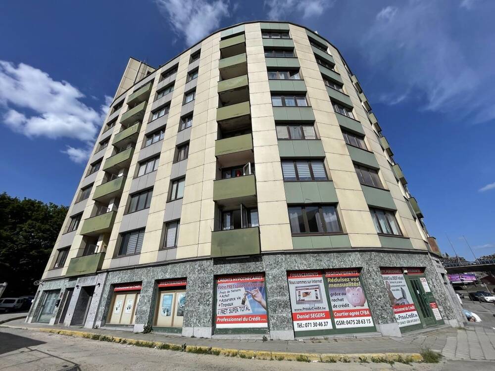 Appartement à vendre à Charleroi 6000 70000.00€ 2 chambres 83.00m² - annonce 144515