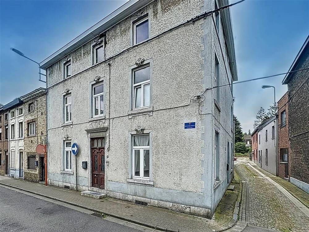 Maison à vendre à Châtelet 6200 349900.00€ 6 chambres 253.00m² - annonce 150731