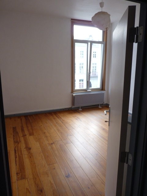 Appartement à louer à Tournai 7500 660.00€ 2 chambres 66.00m² - annonce 152815
