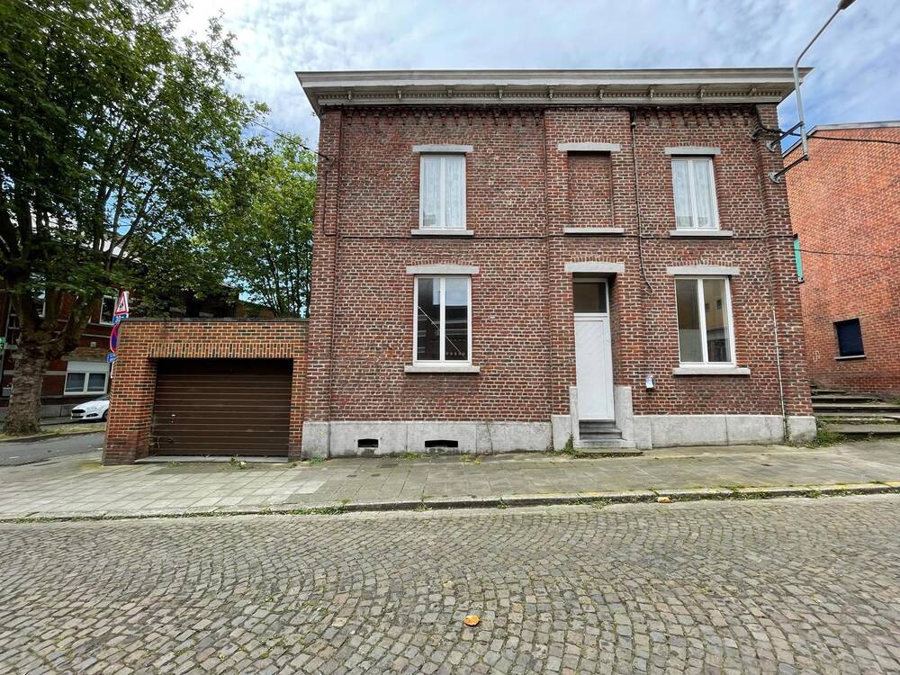 Maison à vendre à Monceau-sur-Sambre 6031 219000.00€ 4 chambres 184.00m² - annonce 152665