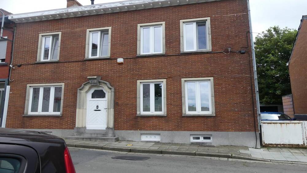 Maison à vendre à Houdeng-Aimeries 7110 320000.00€ 5 chambres m² - annonce 156447