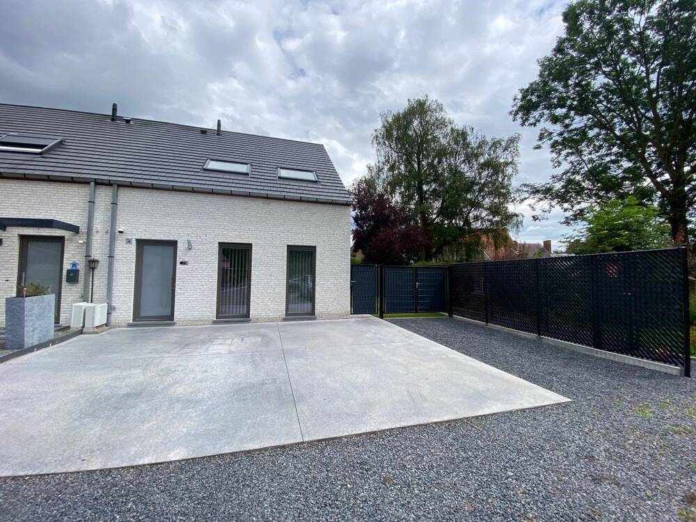 Maison à louer à Leuze-en-Hainaut 7900 950.00€ 3 chambres 95.00m² - annonce 159391
