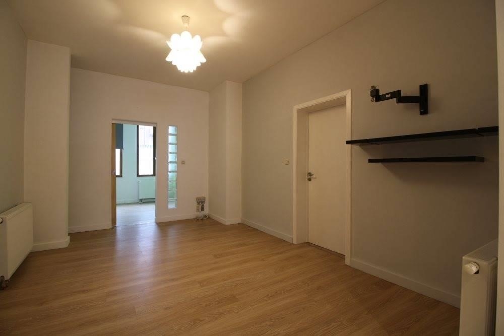 Appartement à  à Tournai 7500 675.00€ 1 chambres 62.00m² - annonce 161077