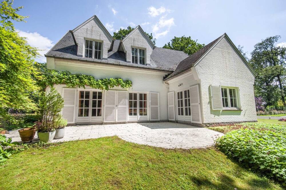 Villa à vendre à Montigny-le-Tilleul 6110 428000.00€ 4 chambres 200.00m² - annonce 161127