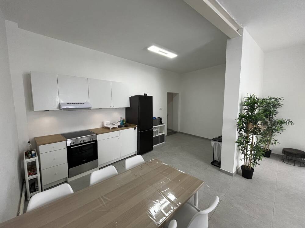 Kot à  à Dampremy 6020 400.00€ 3 chambres 170.00m² - annonce 185385