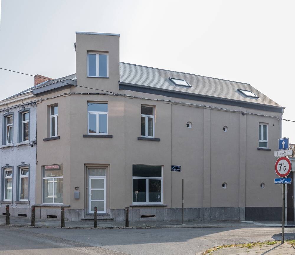 Maison à louer à La Louvière 7100 450.00€ 4 chambres 234.00m² - annonce 193509