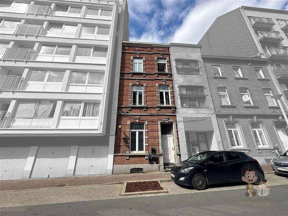 Immeuble de rapport - Immeuble à appartement à vendre à Charleroi 6000 320000.00€ 5 chambres 217.00m² - annonce 194779