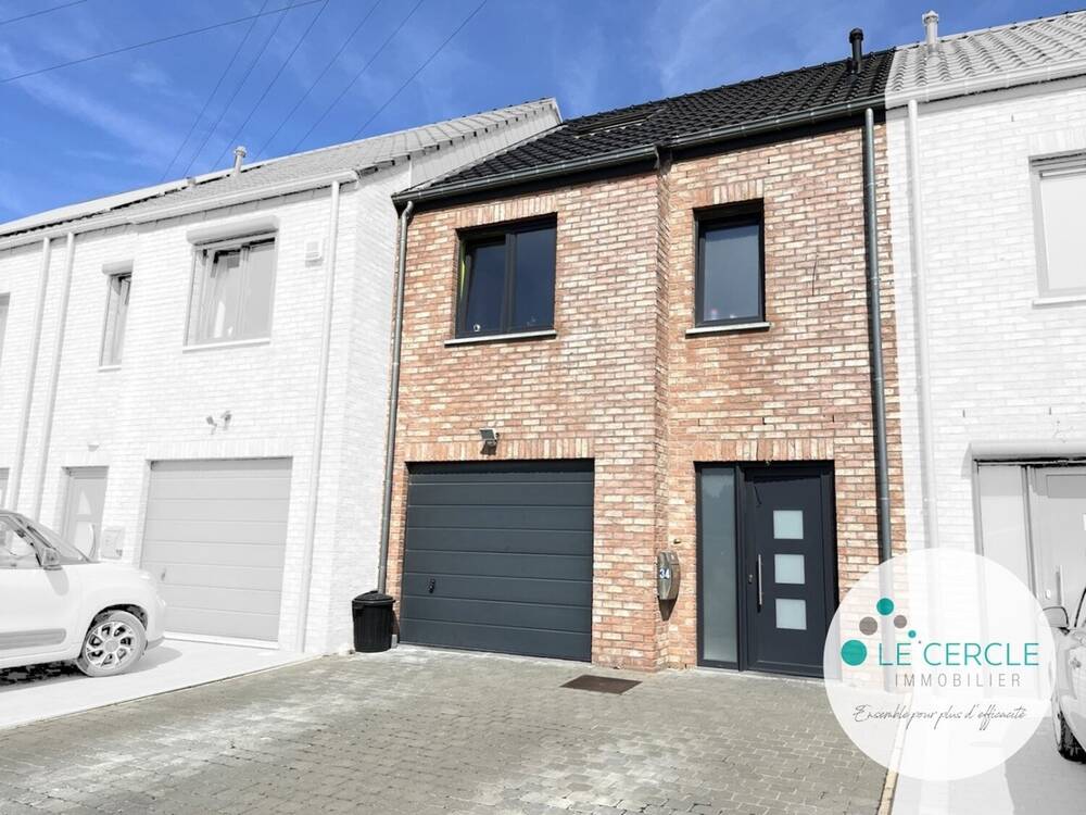 Maison à vendre à Monceau-sur-Sambre 6031 310000.00€ 4 chambres 193.00m² - annonce 204356