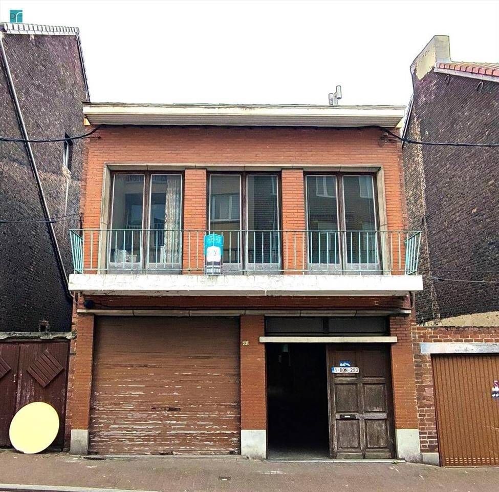 Immeuble mixte à vendre à Charleroi 6000 165000.00€ 1 chambres 70.00m² - annonce 215042