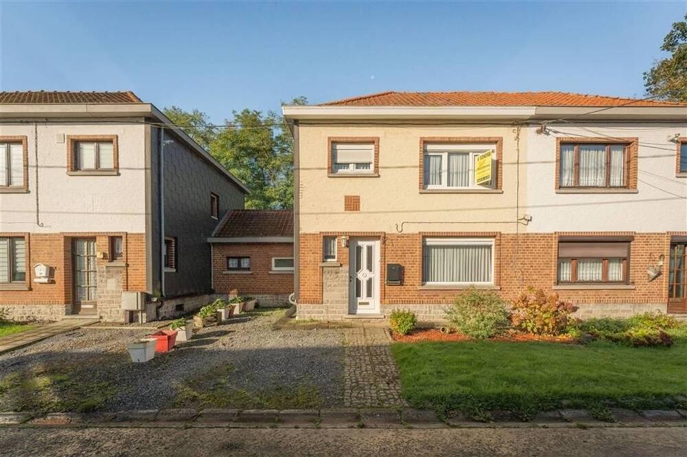 Maison à vendre à Chièvres 7950 180000.00€ 2 chambres 100.00m² - annonce 227428