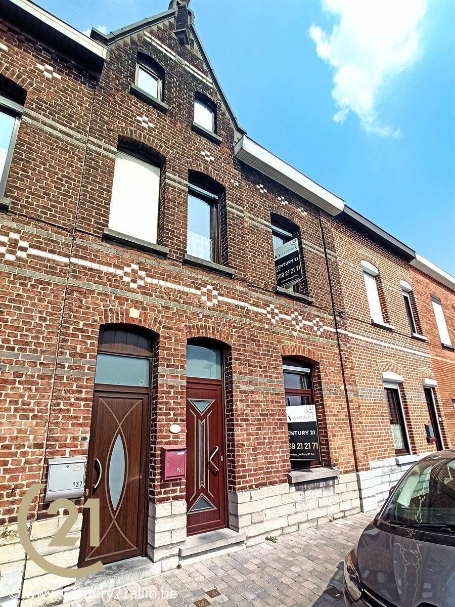 Maison à louer à Tournai 7500 795.00€ 2 chambres 131.00m² - annonce 230575