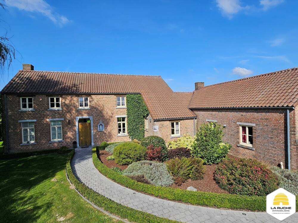 Maison à vendre à Joncret 6280 650000.00€ 5 chambres 212.00m² - annonce 233811