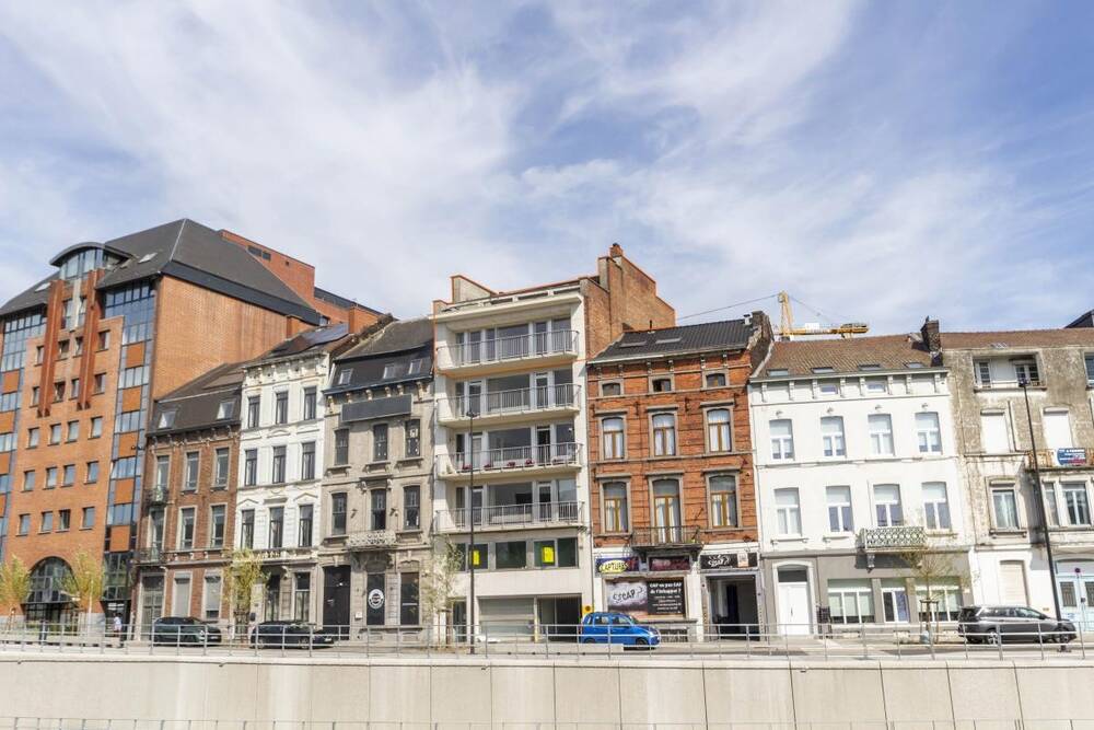 Appartement à vendre à Charleroi 6000 238000.00€ 4 chambres 230.00m² - annonce 236061