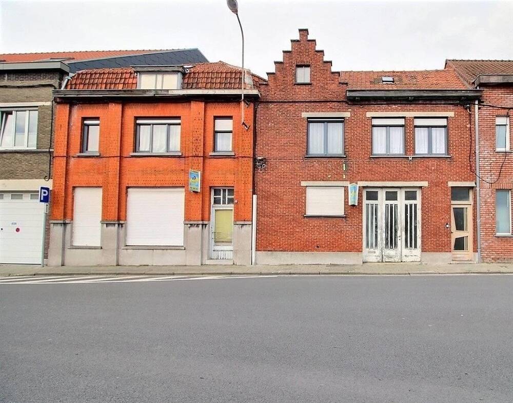 Immeuble de rapport - Immeuble à appartement à  à Mouscron 7700 250000.00€ 5 chambres m² - annonce 245114