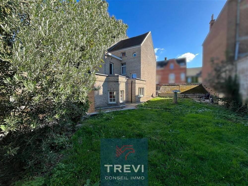 Maison à vendre à Braine-le-Comte 7090 295000.00€ 4 chambres 270.00m² - annonce 248775