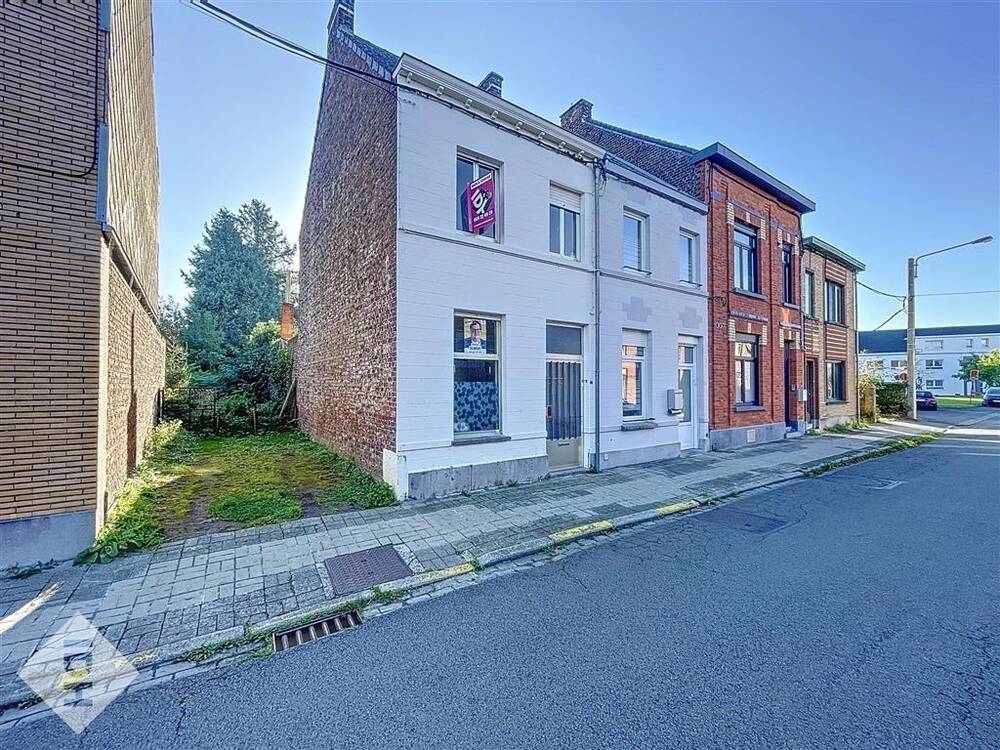 Maison à vendre à Leuze-en-Hainaut 7900 100000.00€ 2 chambres 114.00m² - annonce 254247