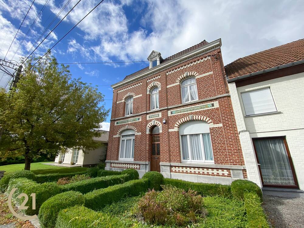 Maison à louer à Antoing 7640 890.00€ 3 chambres 289.00m² - annonce 302309