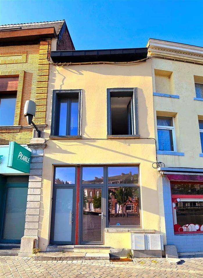 Commerce à vendre à Celles 7760 179000.00€ 2 chambres 78.00m² - annonce 262322