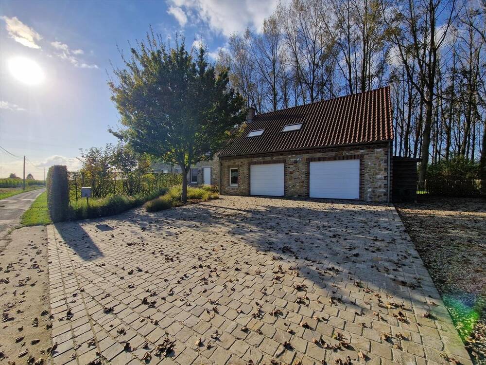 Maison à louer à Brugelette 7940 1700.00€ 4 chambres 365.00m² - annonce 267162