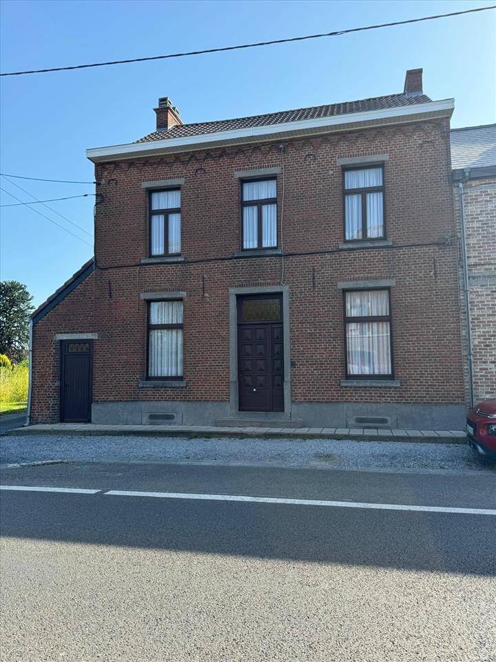 Maison à vendre à Anderlues 6150 190000.00€ 4 chambres 188.00m² - annonce 273412