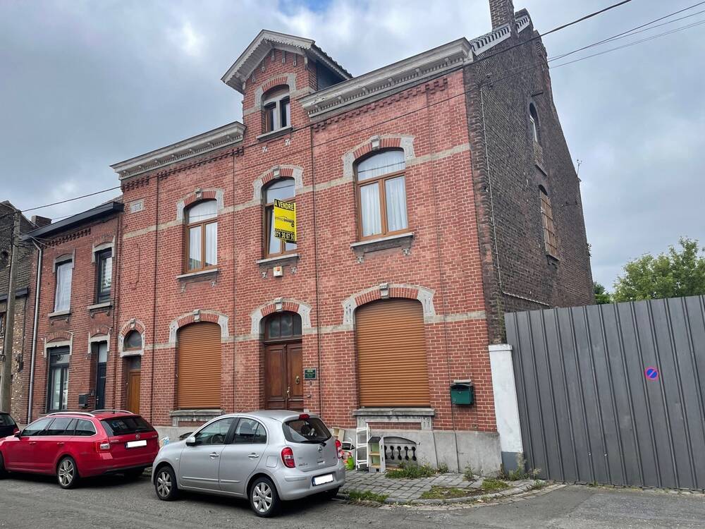 Maison à vendre à Jumet 6040 250000.00€ 6 chambres 385.00m² - annonce 289288