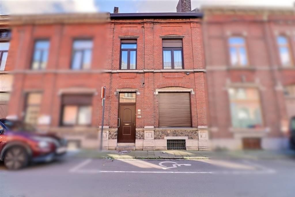 Maison à vendre à Charleroi 6000 130000.00€ 3 chambres 136.00m² - annonce 290626