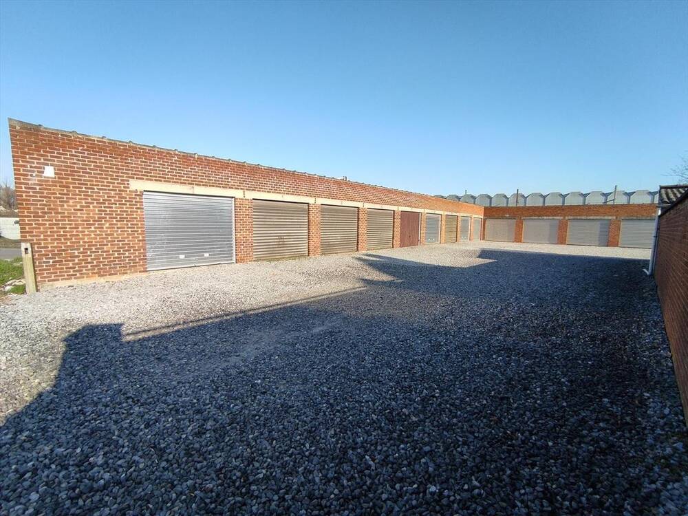 Parking / garage à louer à Marcinelle 6001 75.00€  chambres m² - annonce 290623