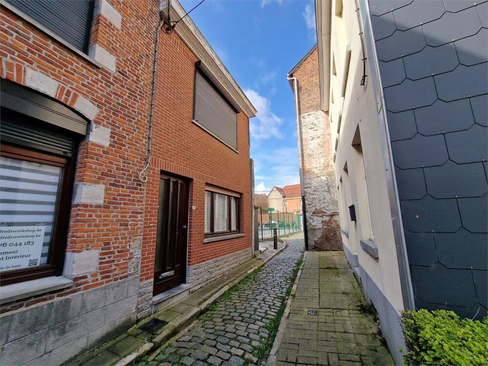 Maison à vendre à Leuze-en-Hainaut 7900 120000.00€ 2 chambres m² - annonce 293727