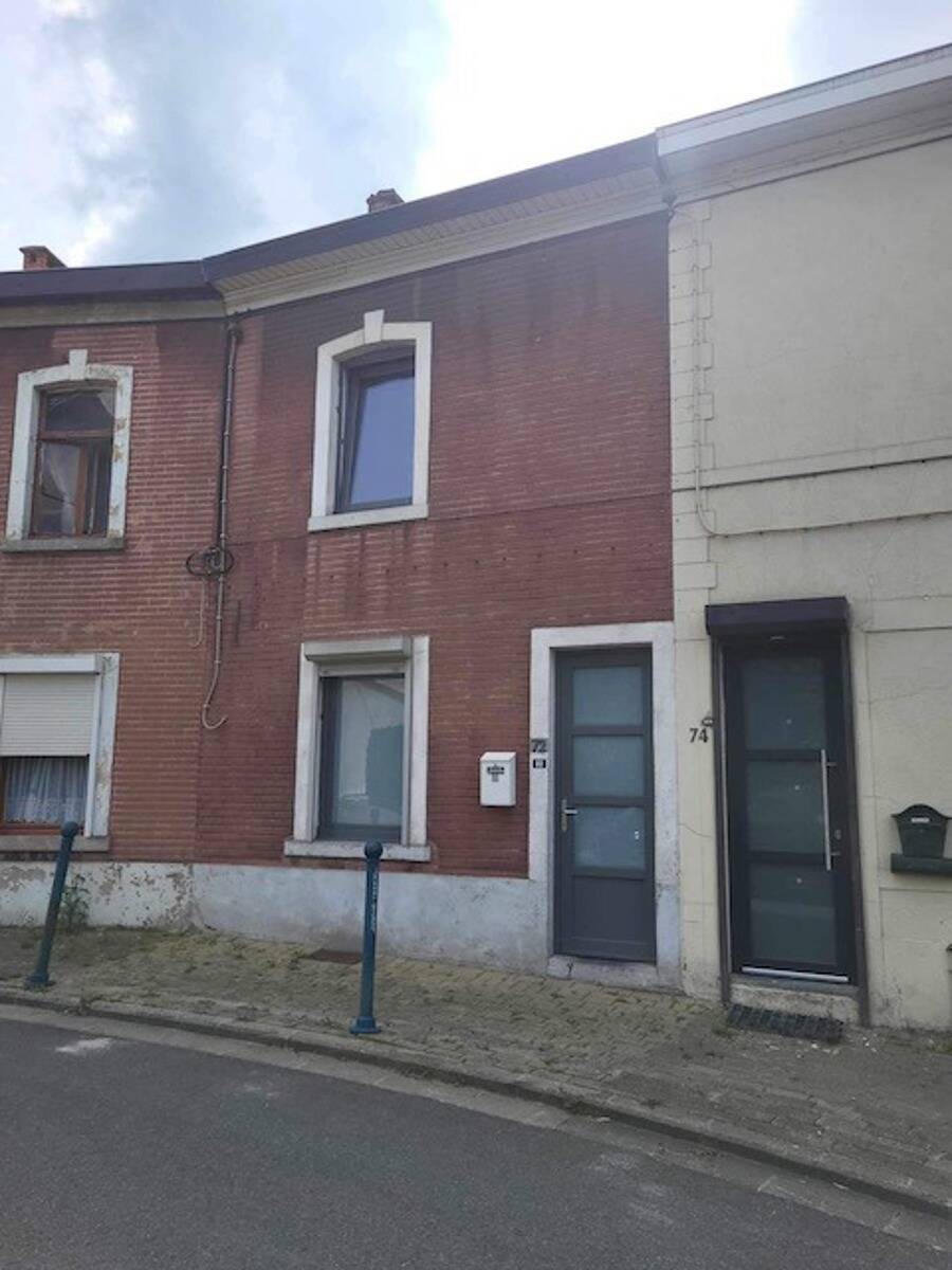 Maison à vendre à Mont-sur-Marchienne 6032 110000.00€ 2 chambres 96.00m² - annonce 297881