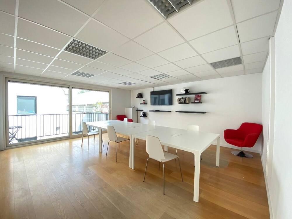 Commerce à louer à Tournai 7500 1400.00€  chambres m² - annonce 301448