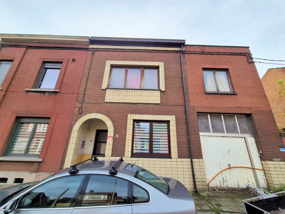 Maison à vendre à Châtelet 6200 150000.00€ 4 chambres 143.00m² - annonce 304699