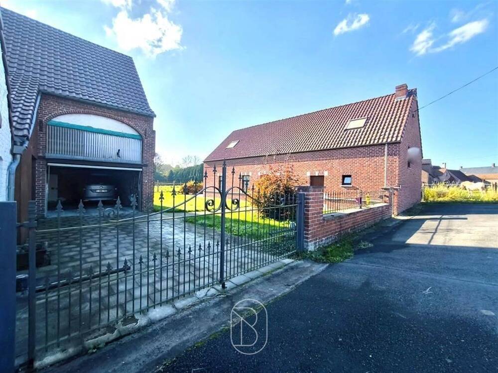 Maison à vendre à Blicquy 7903 275000.00€ 2 chambres 200.00m² - annonce 305284