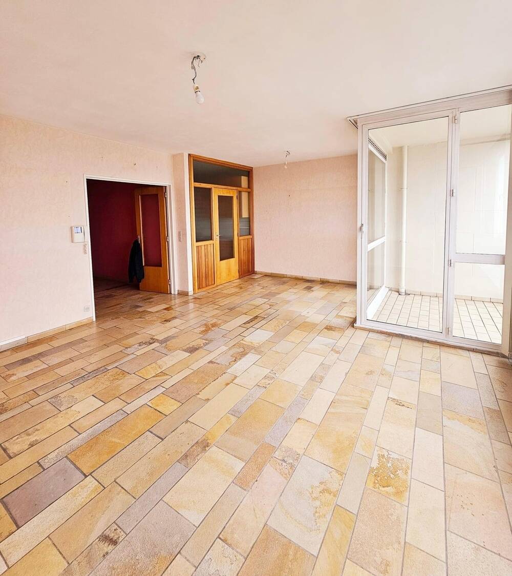 Appartement à vendre à Charleroi 6000 105000.00€ 2 chambres 85.00m² - annonce 309306