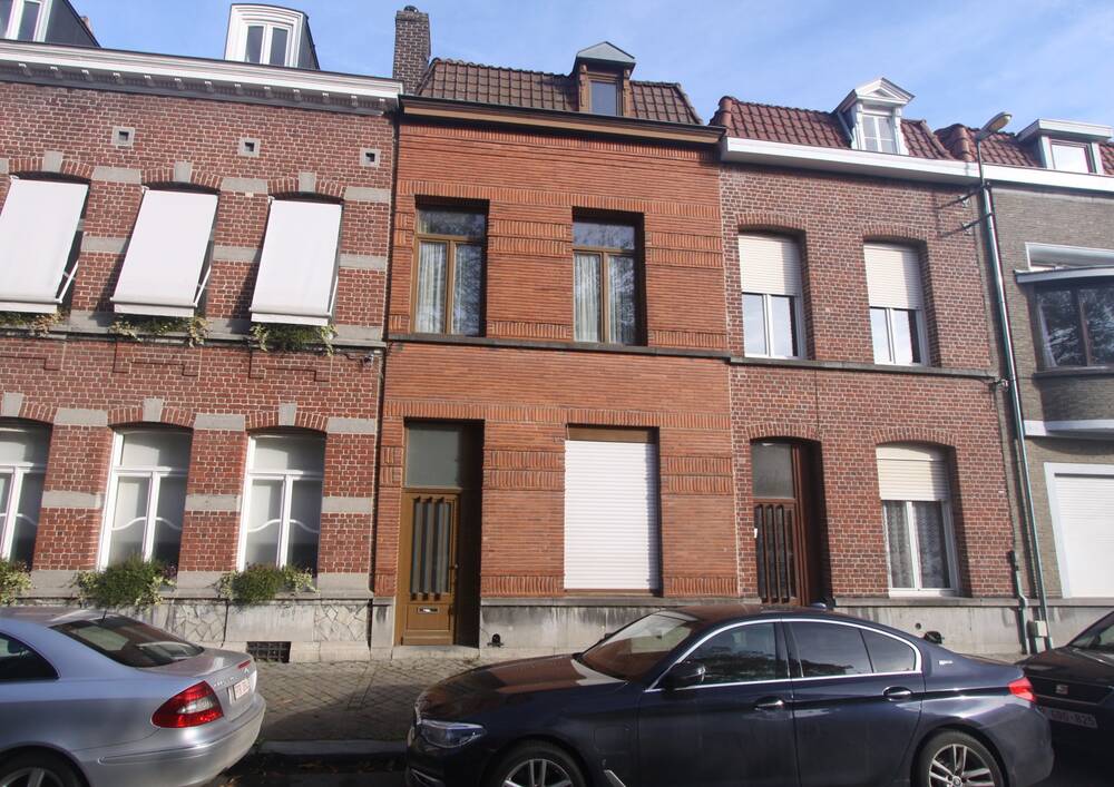 Maison à vendre à Tournai 7500 175000.00€ 3 chambres 216.00m² - annonce 308885