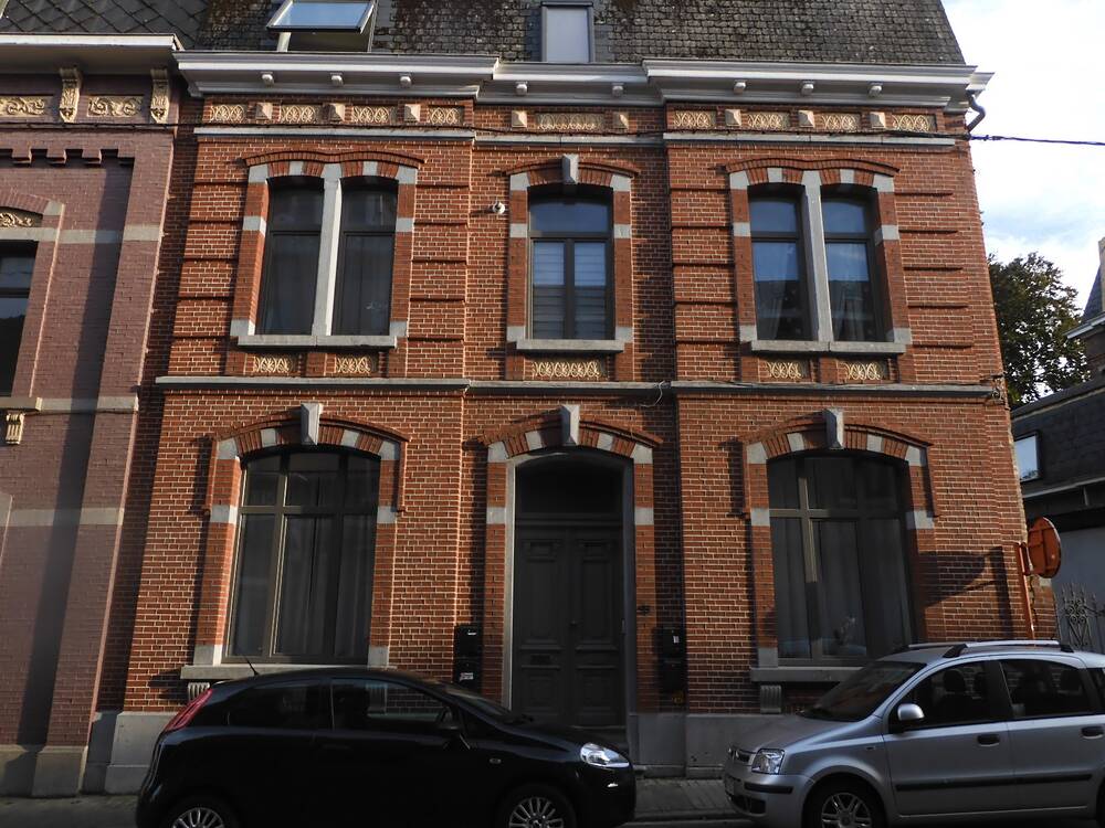 Appartement à louer à Châtelet 6200 640.00€ 1 chambres 73.00m² - annonce 309743