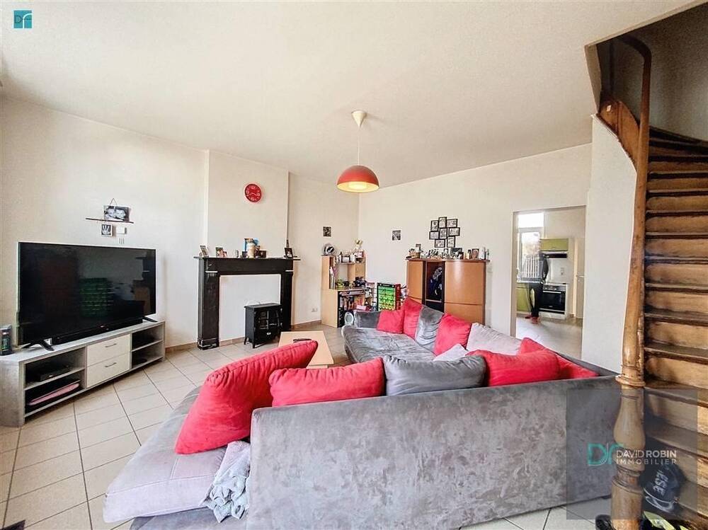 Maison à vendre à Jumet 6040 139000.00€ 3 chambres 104.00m² - annonce 311014