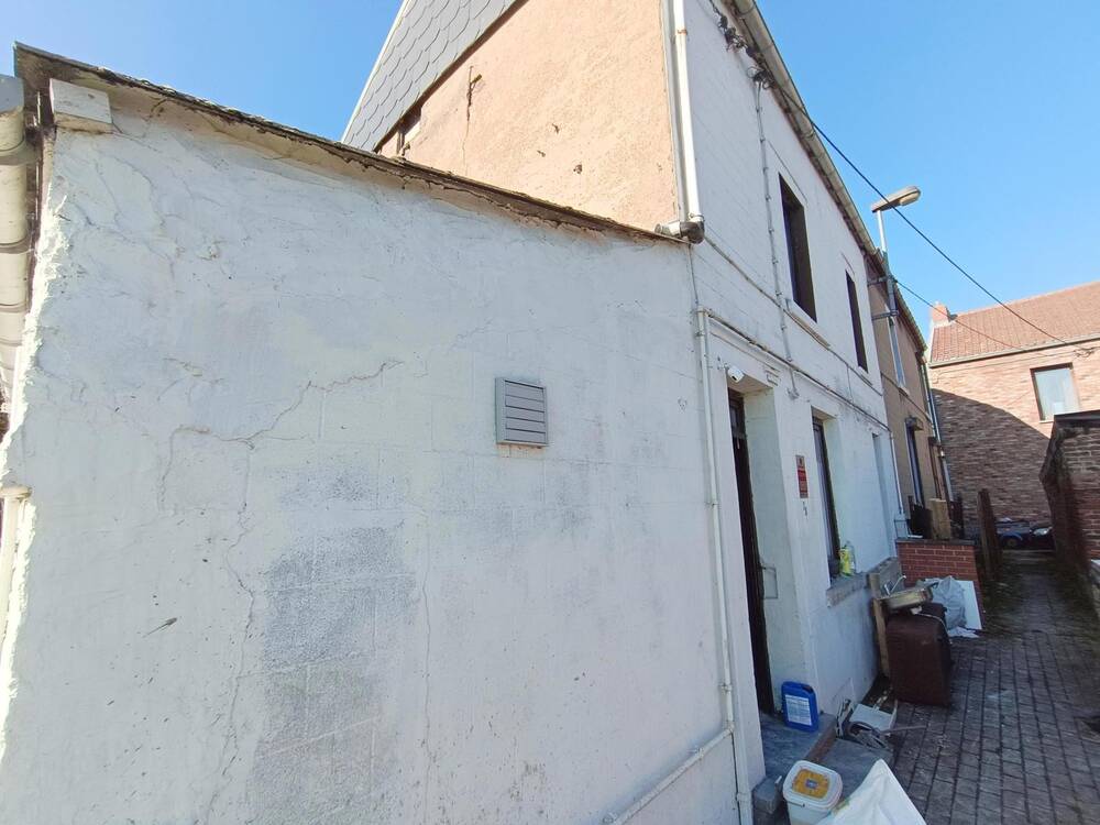 Maison à  à Gilly 6060 695.00€ 2 chambres 90.00m² - annonce 313663