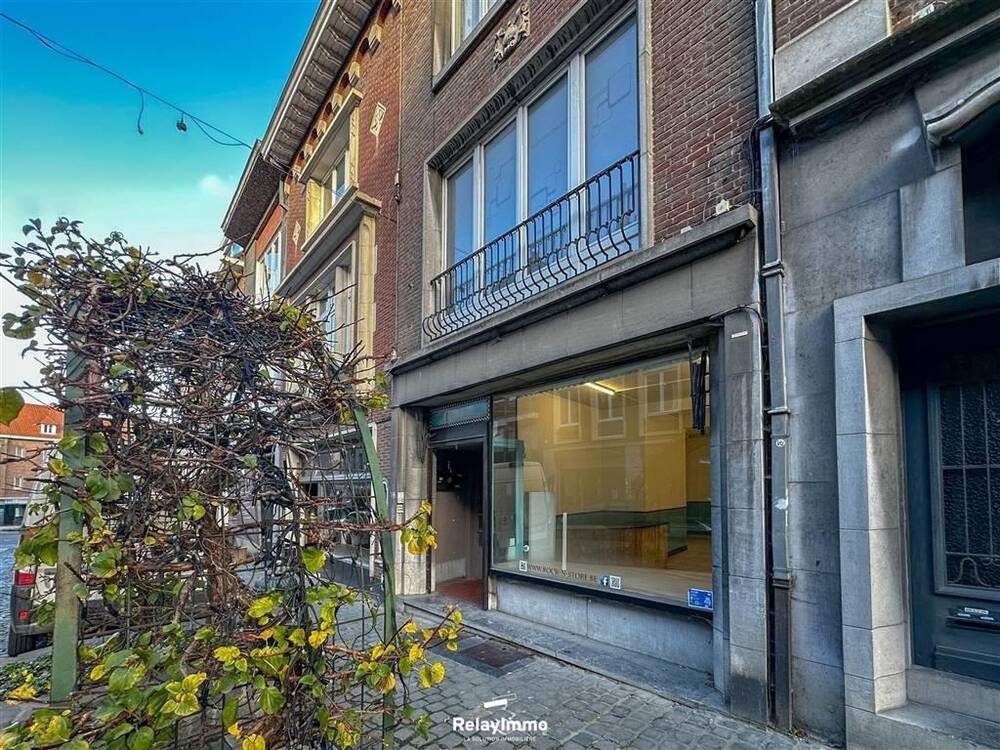 Commerce à  à Tournai 7500 650.00€  chambres 100.00m² - annonce 322293