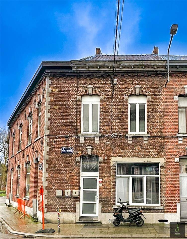 Immeuble de rapport - Immeuble à appartement à vendre à Boussoit 7110 215000.00€ 4 chambres 135.00m² - annonce 361133