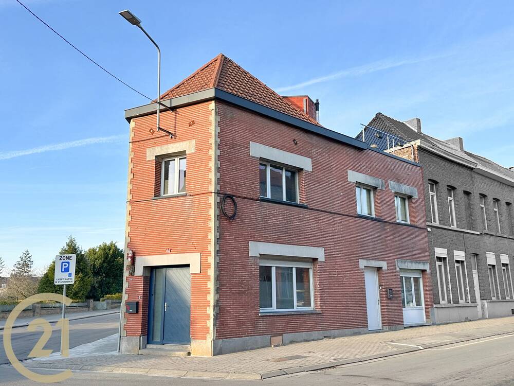 Immeuble de rapport - Immeuble à appartement à vendre à Tournai 7500 250000.00€ 4 chambres 180.00m² - annonce 372579